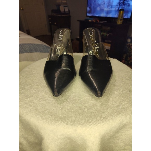 Calvin Klein Women's Pumps Shoes - Picture 5 of 8